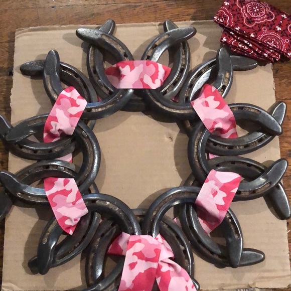 One of a kind Custom Horseshoe wall art - Picture 2 of 2